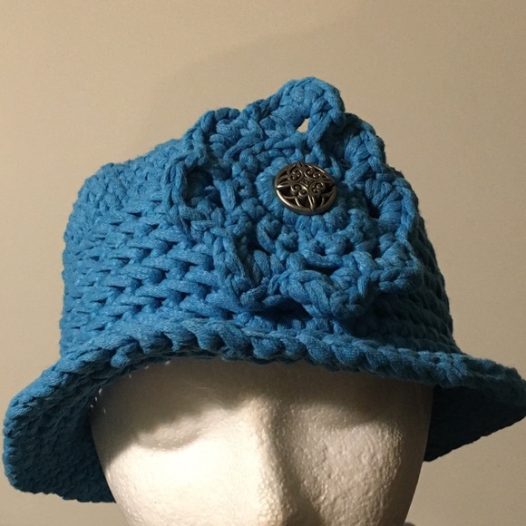 NEW Sweater/Hat Set (2-piece set) - Picture 10 of 12